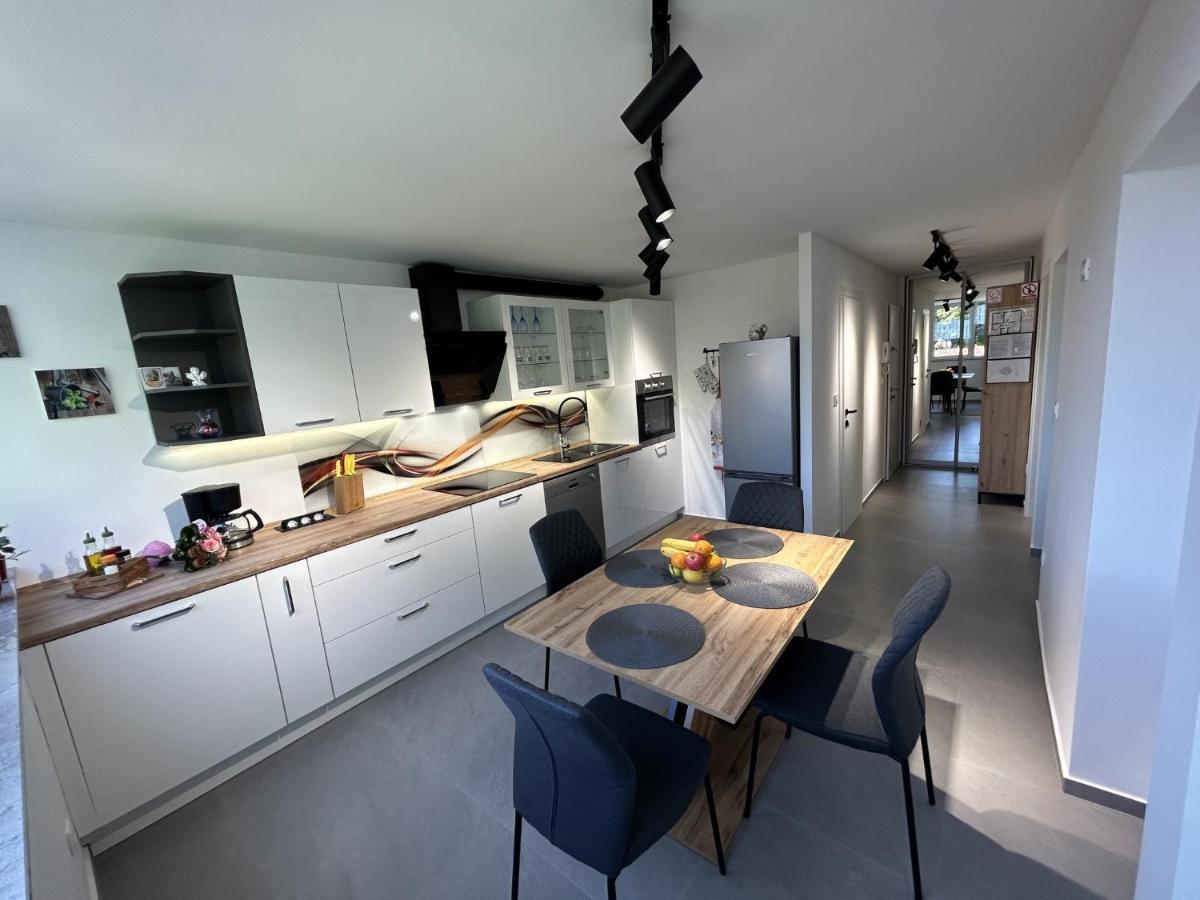 Apartment Toni 로브란 외부 사진